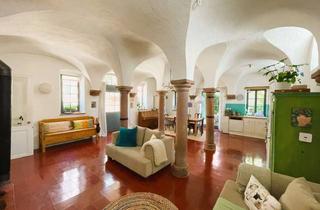 Einfamilienhaus kaufen in 67590 Monsheim, Großzügiges Einfamilienhaus in historischem Dreiseitenhof