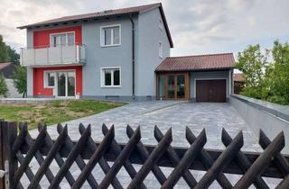 Haus mieten in 92676 Eschenbach, Erstbezug nach Sanierung: 5-Zimmer-Einfamilienhaus mit EBK in ruhiger Lage in Eschenbach