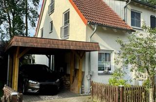 Haus mieten in 15370 Petershagen, Doppelhaushälfte in 15370 Petershagen, mit Kamin, Carport, Terrasse und Garten