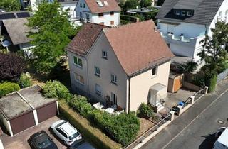 Haus kaufen in 61350 Bad Homburg, Bad Homburg - Kirdorf: 2-Familienhaus in zentraler und ruhiger Lage!