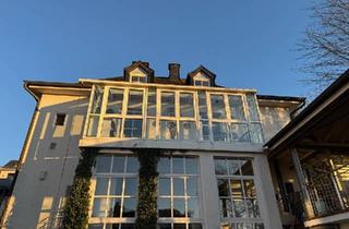 Villa kaufen in 54439 Saarburg, Saarburg - Villa in Saarburg mit unverbaubarem Burgblick - von privat