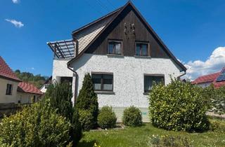 Einfamilienhaus kaufen in 98673 Eisfeld, Eisfeld - Einfamilienhaus mit 2 Garage und Keller