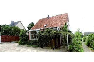 Einfamilienhaus kaufen in 22869 Schenefeld, Schenefeld - Einfamilienhaus mit Wintergarten und Gewerbehalle in bester Lage