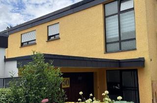 Wohnung kaufen in 78052 Villingen-Schwenningen, Villingen-Schwenningen - RESERVIERT !!! BW 2730: Großzügiges Wohnen mit Loggia, Dachterrasse und Gartenanteil