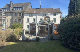 Wohnung kaufen in 58507 Lüdenscheid, Helle Erdgeschosswohnung im Zweifamilienhaus mit Terrasse und Garten Nähe Zentrum/Christuskirche..