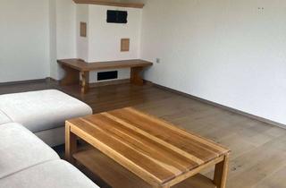 Wohnung kaufen in 92431 Neunburg, Großzügige 3-Zimmer-Wohnung mit Balkon und Garage in Neunburg vorm Wald