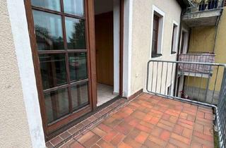 Wohnung kaufen in 01744 Dippoldiswalde, TOP BEZUGSFREI! Charmante, helle 2-Zimmer-Wohnung mit Balkon in Dippoldiswalde zu verkaufen!