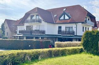 Wohnung kaufen in 01454 Wachau, Helle 2-Zimmer-Wohnung! 2 Balkone! Tageslichtbad! Außenrolläden! TG SP!