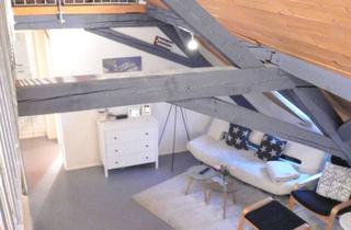 Wohnung kaufen in 78467 Konstanz, Ganzes DG - 2 vermietete, denkmalgeschützte 2 Zi. Galerie-ETW´s - Steinwurf zum Seerhein & zur Stadt