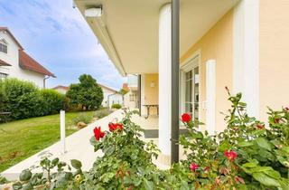Wohnung kaufen in 94099 Ruhstorf, Eine ganze Etage nur für Sie – Erdgeschosswohnung mit Privatgarten & Hausgefühl.