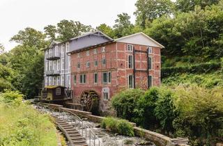 Wohnung kaufen in Eutiner Straße, 23714 Malente, Kernsanierte Maisonettewohnung in der historischen Gremsmühle an der Schwentine