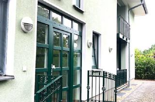 Wohnung mieten in Grünauer Straße 11a, 15732 Eichwalde, Stilvolle 4-Zimmer Maisonette-Wohnung mit Klimaanlage, Einbauküche, Balkon und Fahrstuhl