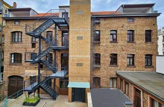 Wohnung mieten in L 15a, 68161 Innenstadt / Jungbusch, 3-Zimmer Apartment mit Klimaanlage (AC) und Aufzug im sanierten Altbau-Hinterhaus