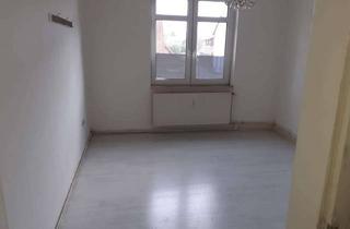 Wohnung mieten in Celler Straße 32, 29303 Bergen, Günstige, sanierte 3-Zimmer-Wohnung mit Einbauküche in Bergen