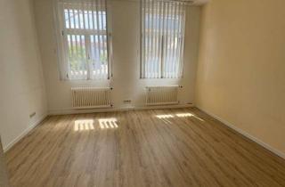 Wohnung mieten in Marktplatz, 75217 Birkenfeld, Helle 4-Zimmer-Wohnung im Herzen Birkenfelds