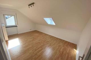 Wohnung mieten in Langfeldstraße 00, 65191 Bierstadt, Ruhige und gemütliche 3 Zimmer Dachgeschoss Wohnung für 1 Person