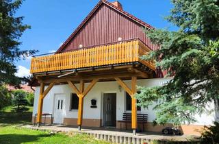 Wohnung mieten in 08606 Bösenbrunn, Großzügige 5-Zi.-Wohnung mit Balkon und EBK im wunderschönen Herzen von Schönbrunn