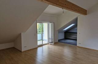 Wohnung mieten in 85774 Unterföhring, Exklusive, neuwertige 2-Raum-DG-Wohnung mit geh. Innenausstattung mit Balkon und EBK in Unterföhring