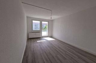 Wohnung mieten in Straße Der Freundschaft 19, 39624 Kalbe, Naturnah wohnen***Gemütliche 3-Zimmer-Wohnung mit Balkon und Duschbad!