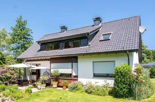 Wohnung mieten in 33818 Leopoldshöhe, Schicke Obergeschosswohnung mit Balkon im Grünen zwischen Bielefeld und Leopoldshöhe