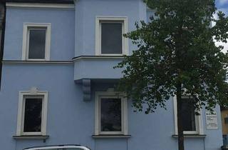 Wohnung mieten in Ossecker Str. 17, 95030 Innenstadt, Freundliche und gepflegte 3-Zimmer-Dachgeschosswohnung in Hof