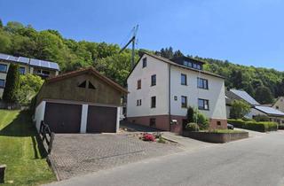 Haus kaufen in 63937 Weilbach, Viel Raum für Ideen – renovierungsbedürftiges Zweifamilienhaus mit Charme in Weilbach