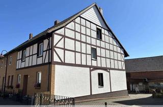 Haus kaufen in 31028 Gronau, Gepflegte DHH mit großem Grundstück in Barfelde!
