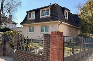 Villa kaufen in Frohnauer Straße. 97, 13467 Hermsdorf, Mansarddach-Haus im Grünen mit großem Garten - Toplage Berlin-Hermsdorf (provisionsfrei)