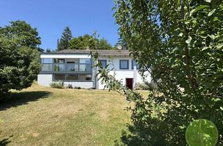 Haus kaufen in 92277 Hohenburg, ** Endlich ZUHAUSE! Freistehendes Haus * Fernblick * ca. 1.500 qm Grund * Wintergarten * Carport **