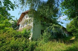 Haus kaufen in 83233 Bernau, Ehemalige Hofstelle mit Ausblick und Potenzial