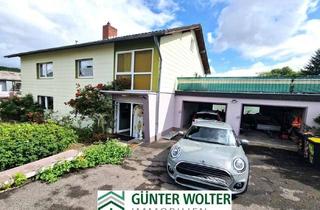 Haus kaufen in 53937 Schleiden, Zweifamilienhaus mit Ausbaureserve am Krankenhaus- Ideal zum Vermögensaufbau