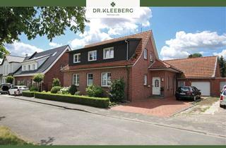 Haus kaufen in 48366 Laer, Zweifamilienhaus mit großem Grundstück in zentrumsnaher Lage von Laer