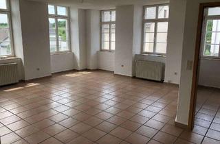 Wohnung mieten in Hauptstr., 56751 Polch, helle 2 ZKB Wohnung in Düngenheim - wohnen im historischen Gebäude