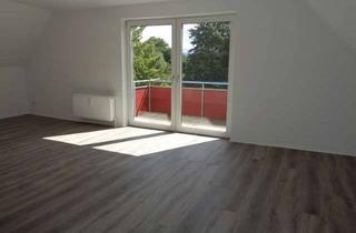 Wohnung mieten in Lange Straße 75, 27580 Lehe, helle, große Dachgeschosswohnung