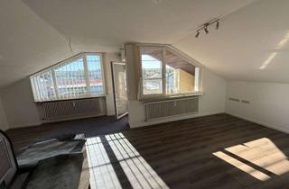Wohnung mieten in Neuffenstraße 29, 71116 Gärtringen, Helle, freundliche 2,5-Raum-DG-Wohnung mit Balkon & Garage in Gärtringen - ruhige Lage in Sackgasse