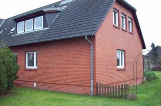 Wohnung mieten in Sanddornweg, 23758 Oldenburg, Top-Wohnung 3,5 Zimmer 120 qm mit Terrasse und Garten in gepflegtem 3-Familien-Haus