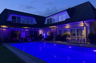 Villa kaufen in 30938 Burgwedel, Luxus Pur - Traumhafte Villa mit behzt. Außen-Pool, grandiosem Garten und imposantes Garagenhaus!
