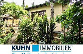 Haus kaufen in 91054 Sieglitzhof, Exklusiver Bungalow mit Schwimmhalle und Wellnessbereich in bester Wohnlage in Erlangen-Sieglitzhof