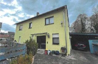Haus kaufen in 97702 Münnerstadt, Ruhiges 2-Familienhaus mit Potential in Münnerstadt