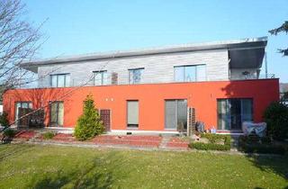 Anlageobjekt in 51107 Rath/Heumar, Repräsentatives Mehrfamilienhaus Renditeobjekt in Köln Bj. 2002