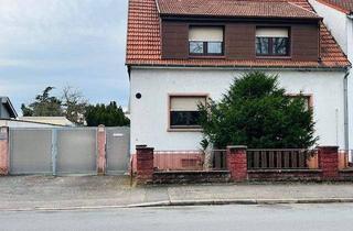 Haus kaufen in 68794 Oberhausen-Rheinhausen, Oberhausen-Rheinhausen - Gemütliches Ein- Zweifamilienhaus in zentraler Lage von Oberhausen