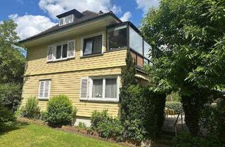 Haus kaufen in 78224 Singen, Singen (Hohentwiel) - Einmaliges Anwesen am Fuße des Hohentwiel in Singen West - Naturidylle trifft Stadtnähe