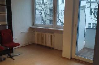 Wohnung kaufen in 10717 Berlin, Berlin - 1,5 Zimmer Wohnung mit Südbalkon in ruhiger Seitenstr. im Günzelkiez Wilmersdorf
