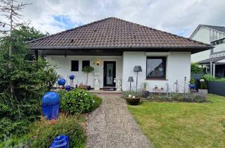 Haus kaufen in 26316 Varel, Varel - ZUHAUSE sein auf EINER EBENE - Zentrale LAGE Bungalow + Wintergarten + Garage