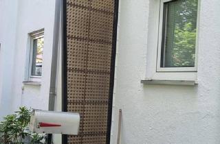 Reihenhaus kaufen in 81375 München, München - Reihenmittelhaus mit Garten für Familie