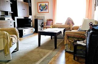Wohnung kaufen in 85622 Feldkirchen, Feldkirchen! 3-Zimmer Wohnung im 1. OG mit Einbauküche, Balkon, Garage und Kellerabteil!