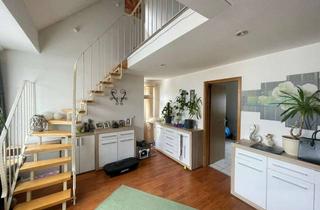 Wohnung kaufen in 91244 Reichenschwand, Charmante 2-Zimmer-Wohnung mit zusätzlicher Maisonette-Etage und Stellplatz in Reichenschwand