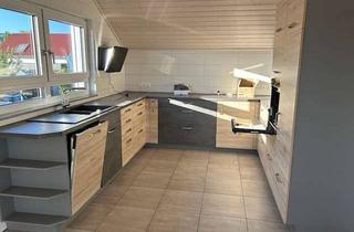 Wohnung mieten in 73667 Kaisersbach, neuwertige 5-Raum-Wohnung mit Balkon und EBK in Kaisersbach