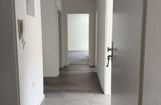 Wohnung mieten in 76549 Hügelsheim, Erstbezug nach Kernsanierung: Moderne 4-Zimmer-Wohnung mit Balkon