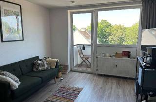 Wohnung mieten in Moltkestraße 77, 50674 Altstadt-Süd, Vollmöbelierte Einzimmerwohnung mit Balkon im Herzen vom Belgischen Viertel 1.9.2025-28.2.2026